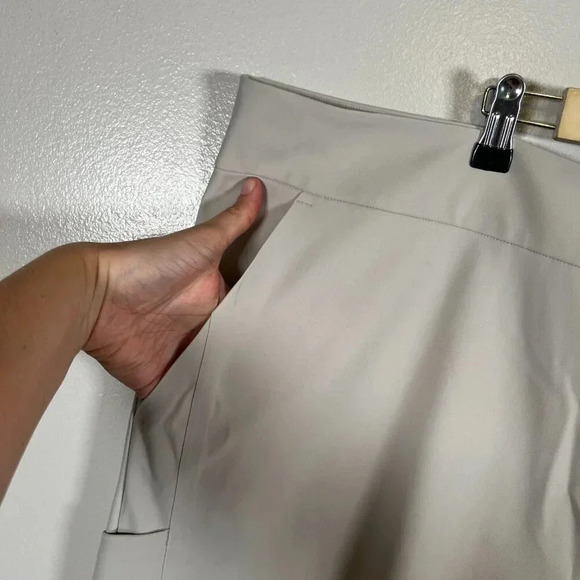 Athleta Stellar Straight Crop Pants Size 26 Travel Work Office Athleisure Tan - Picture 6 of 13